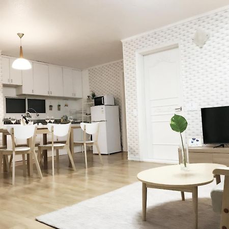 Hongdae Zoe Three Room House 首爾 外观 照片