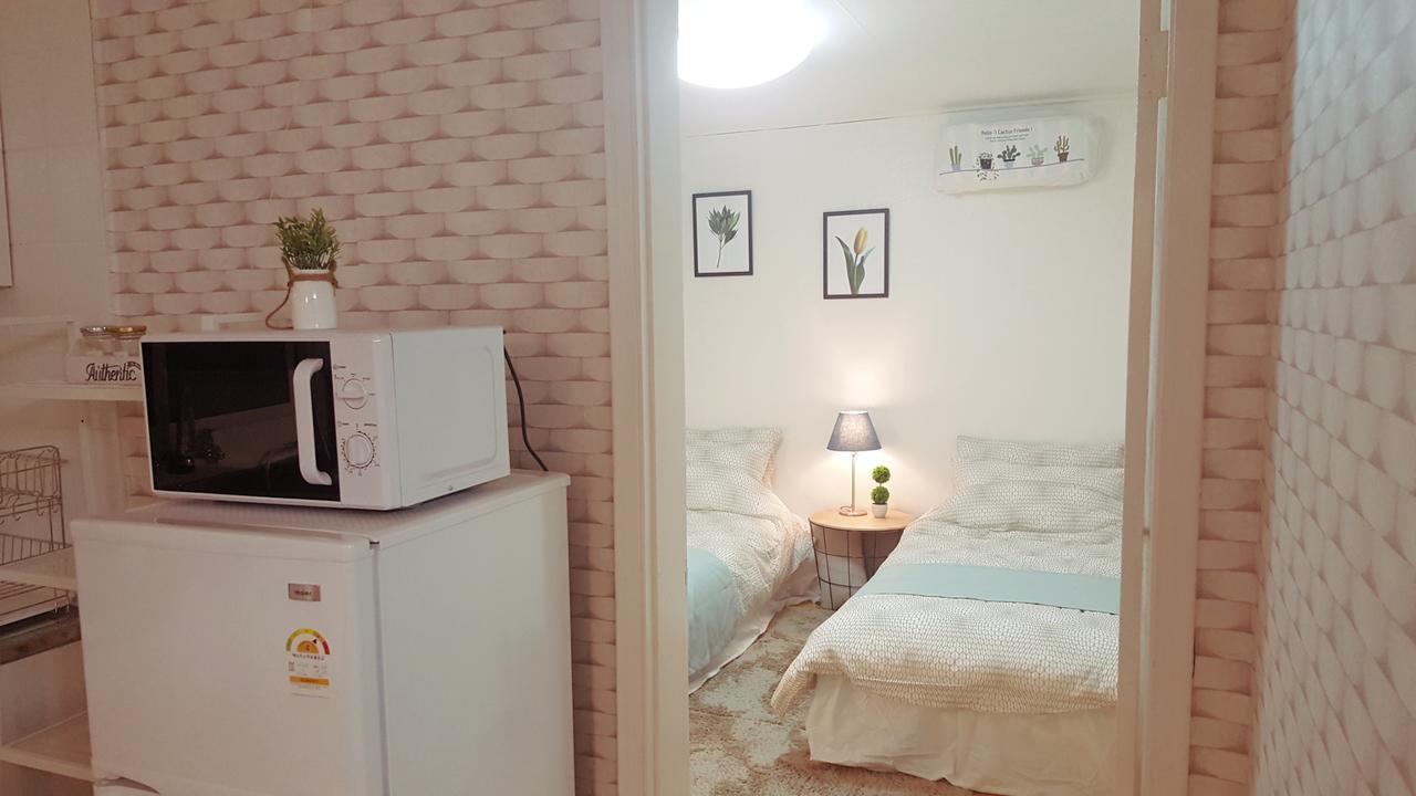 Hongdae Zoe Three Room House 首爾 外观 照片